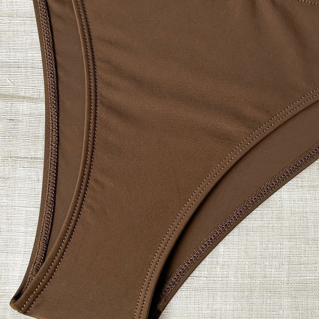 Damen Bikini-Set mit eleganter Schnalle und hohem Taillenschnitt Echo Archiv