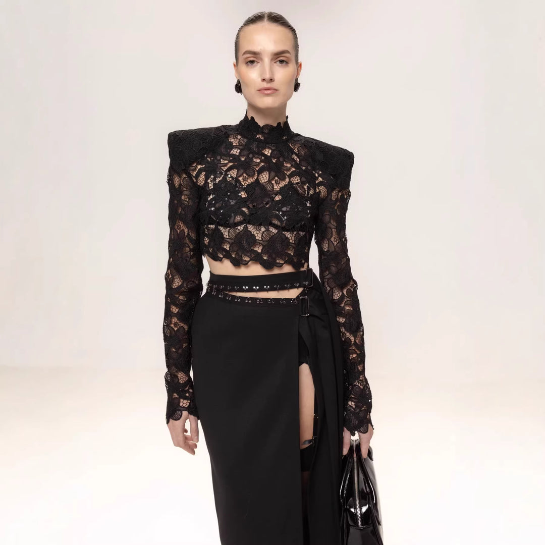 Damen elegantes Spitzentop mit Schulterpolstern und transparenten Ärmeln Echo Archiv