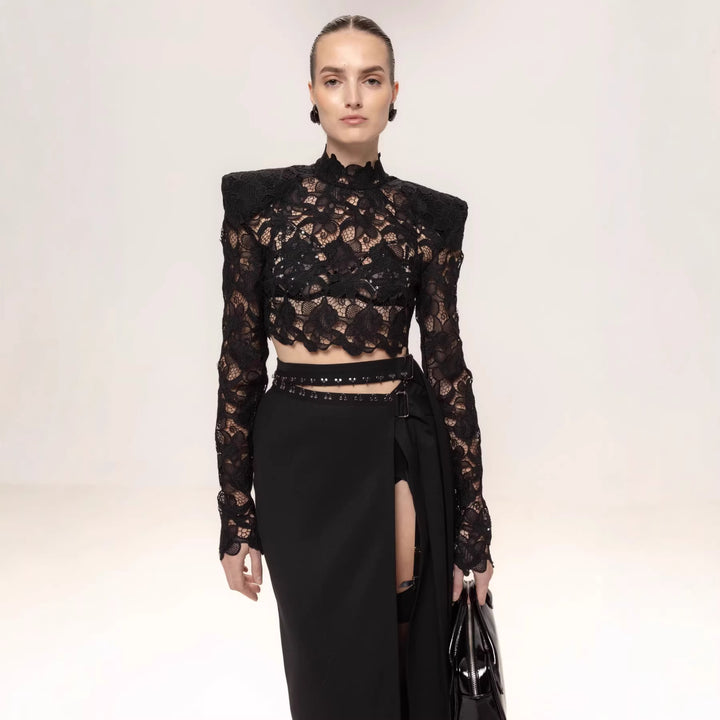 Damen elegantes Spitzentop mit Schulterpolstern und transparenten Ärmeln Echo Archiv