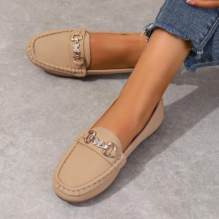 Damen elegante Mokassin-Slipper mit Zierkettchen und gepolstertem Komfortfußbett Echo Archiv