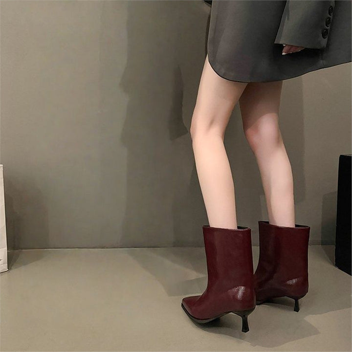 Damen spitz zulaufende Stiefelette mit sculpted Kitten-Absatz und mid-calf Schaft Echo Archiv