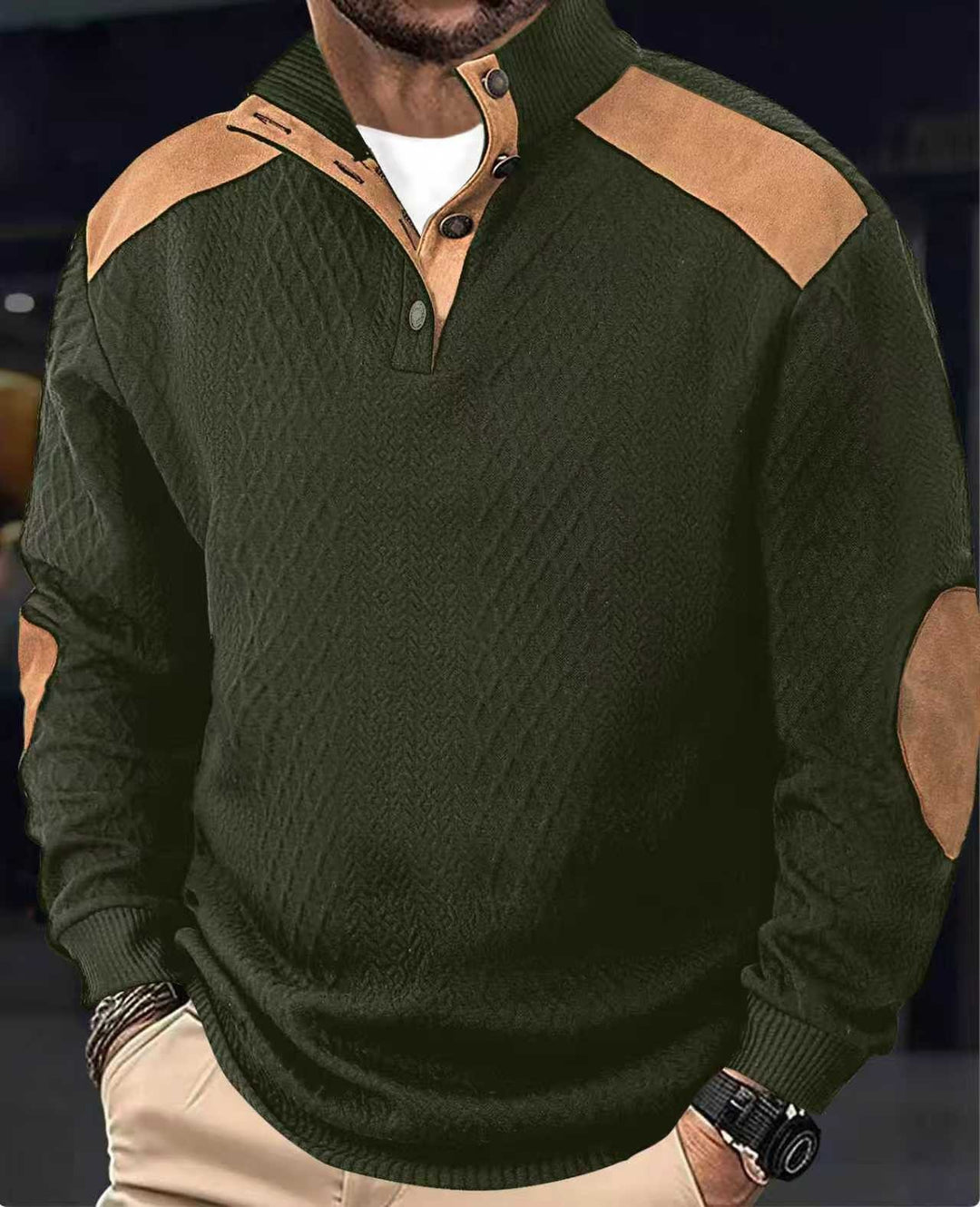 Herren Strickpullover mit einzigartigem Stehkragen und modischen Details Echoarchiv