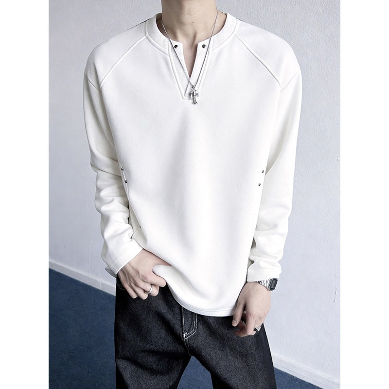 Herren Oversize-Sweatshirt mit V‑Schlitz, Raglanärmeln und Nieten-Details Echo Archiv