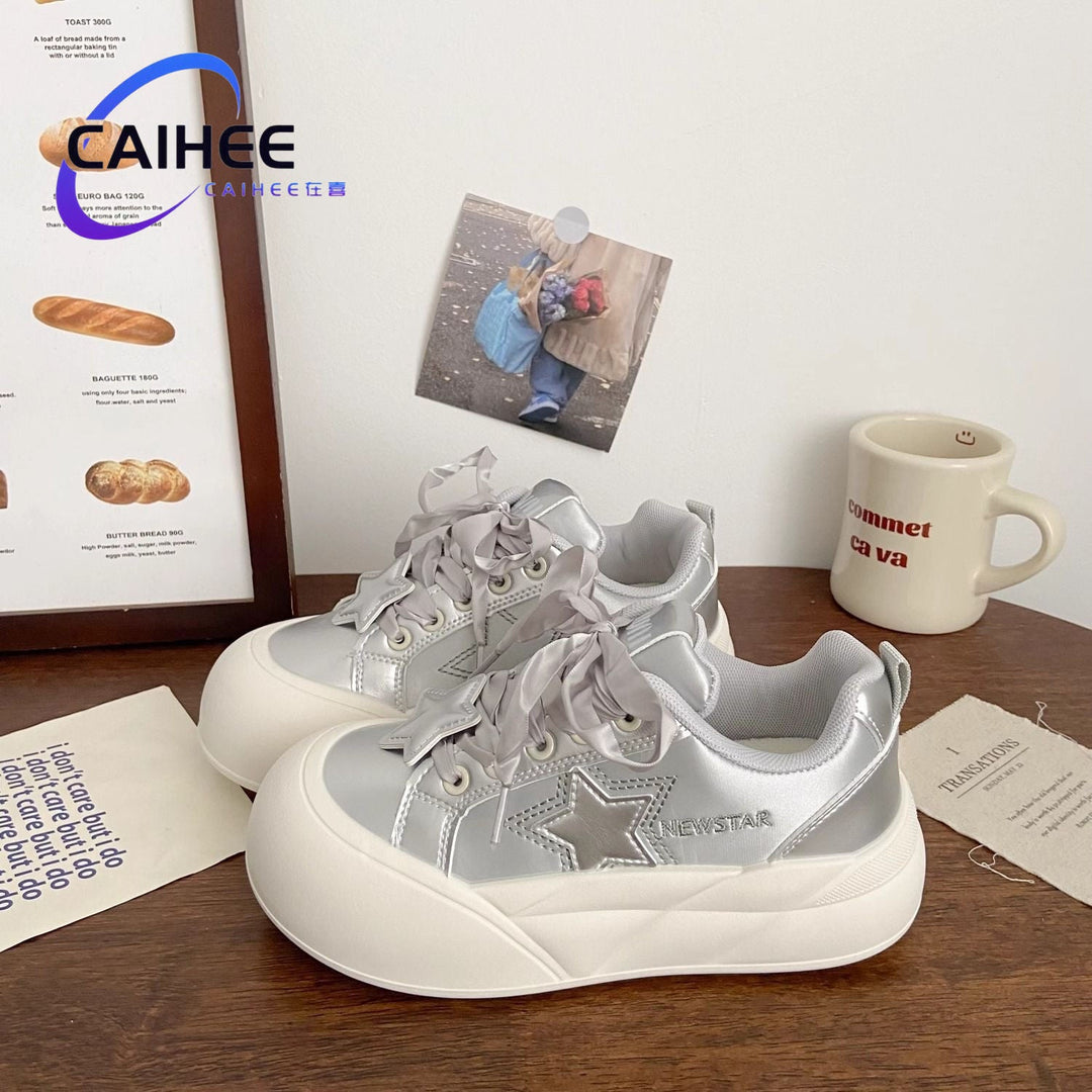 Damen Sportliche Sneakers mit modischem Design und dicker Laufsohle Echo Archiv