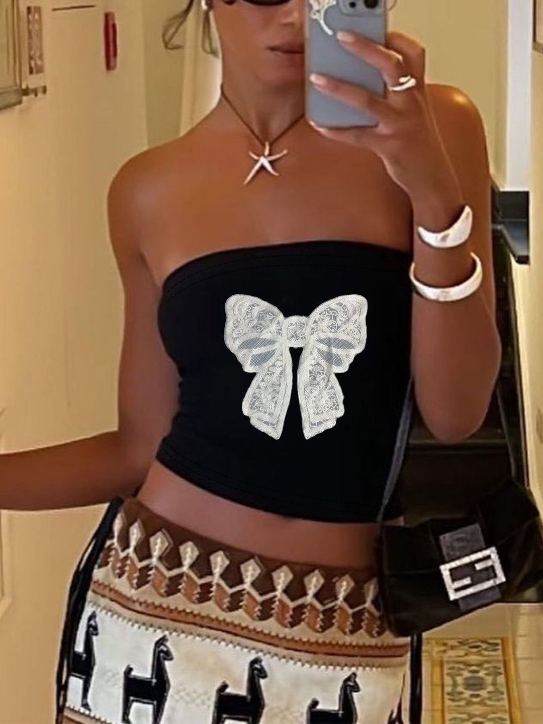 Damen Bandeau-Top mit auffälligem Statement-Aufdruck Echo Archiv