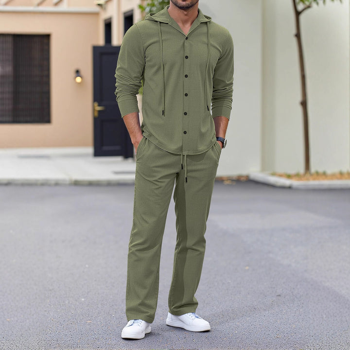 Herren lässiges Kapuzenshirt mit praktischen Taschen und Jogginghose Echoarchiv