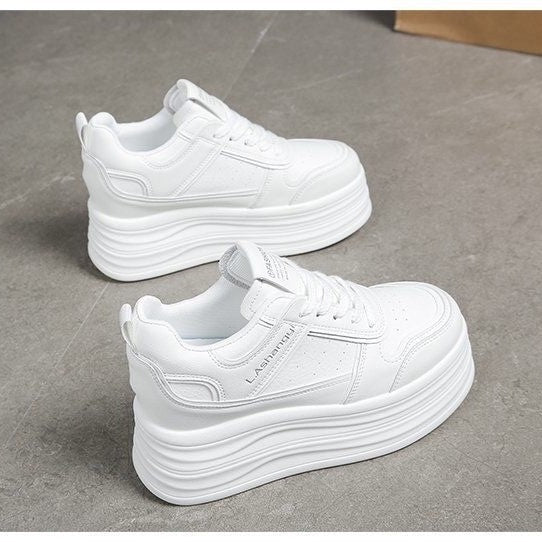 Damen modische Plateau-Sneaker mit strukturiertem Obermaterial und komfortablem Dämpfungssystem Echo Archiv