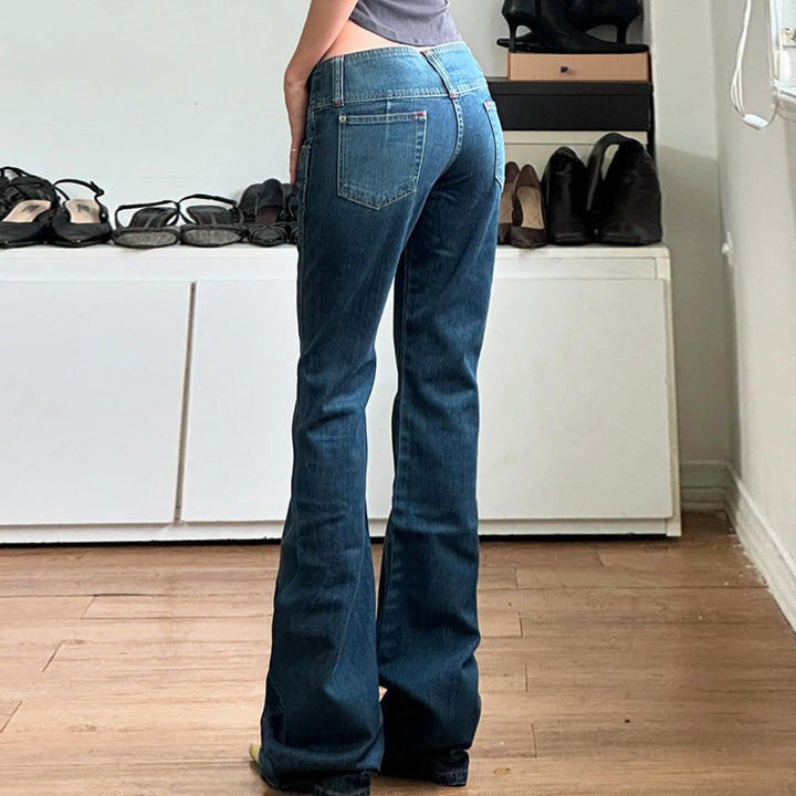 Damen Low-Rise Bootcut-Jeans mit doppelter Knopfleiste und extra weitem Schlag Echo Archiv
