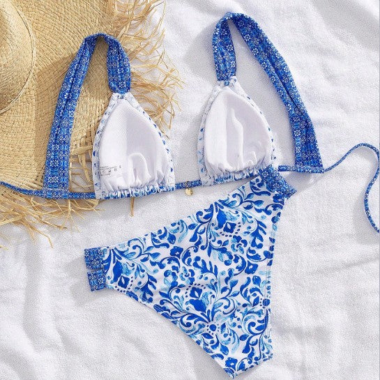 Damen Bikini mit dekorativen Rüschen und elegantem Muster Echo Archiv