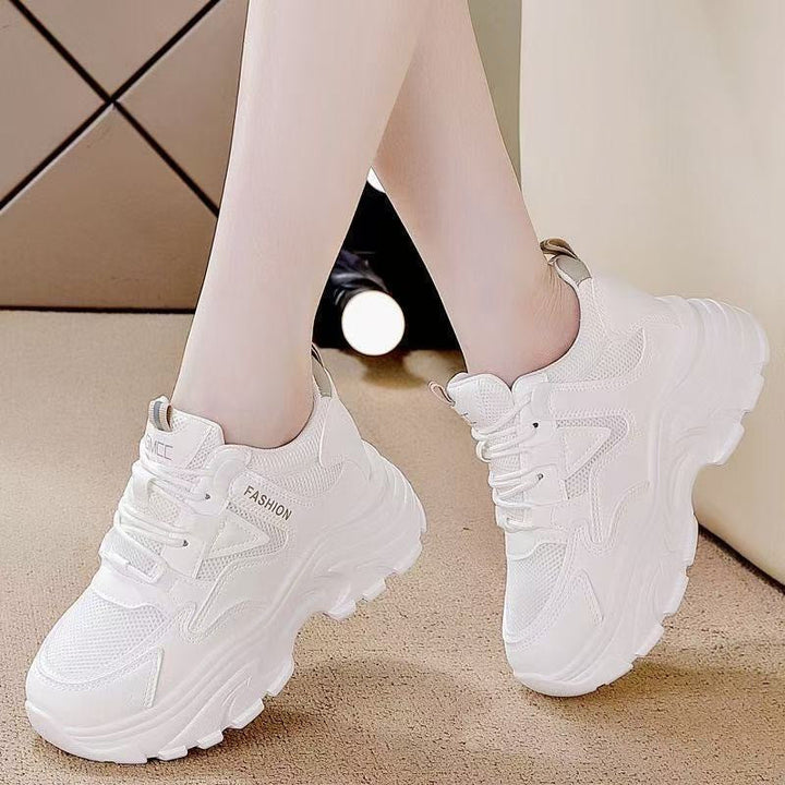 Damen Chunky Sneakers mit sportlichem Design und atmungsaktiver Obermaterialkombination Echo Archiv