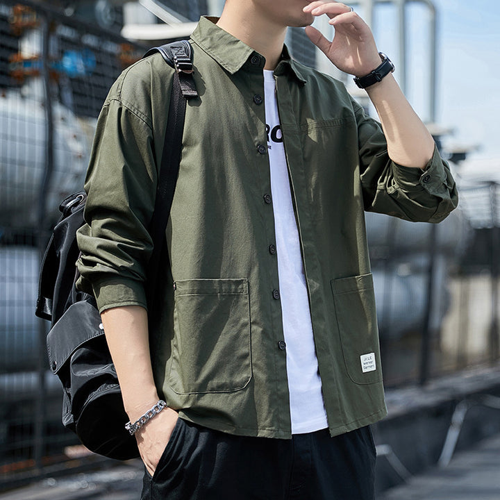Herren Overshirt im leichten Canvas‑Utility‑Style mit Hemdkragen und aufgesetzten Taschen Echoarchiv