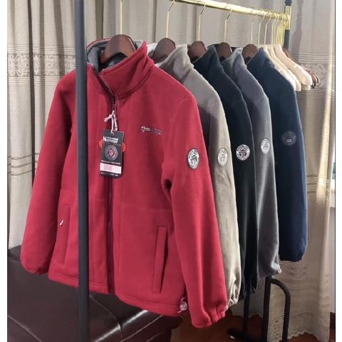 Herren Wärmende Fleecejacke mit Stehkragen, Reißverschluss und elastischen Bündchen Echo Archiv