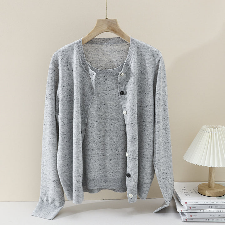 Damen Leichter gestrickter Kurzcardigan mit Rundhals, Mélange‑Struktur und kontrastierenden Knöpfen Echo Archiv