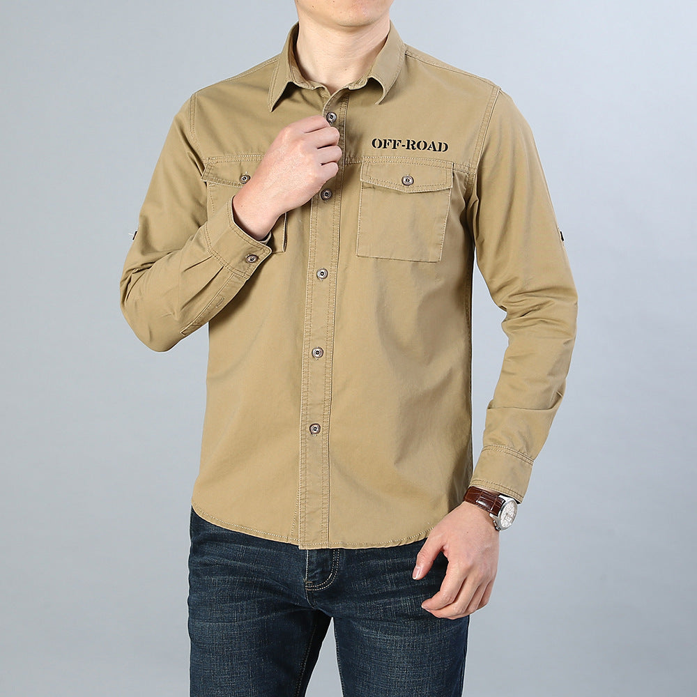 Herren Military-Hemd mit Brusttaschen, Ärmelrollfunktion und Off-Road-Print Echoarchiv