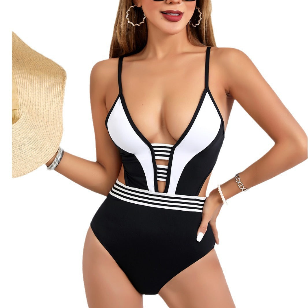 Damen Sportlicher Einteiler Badeanzug mit tiefem V-Ausschnitt und seitlichen Cut-Outs Echo Archiv