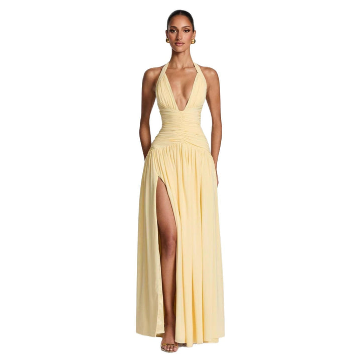 Damen Elegantes Maxikleid mit halterlosem Ausschnitt und raffiniertem Faltenwurf Echoarchiv