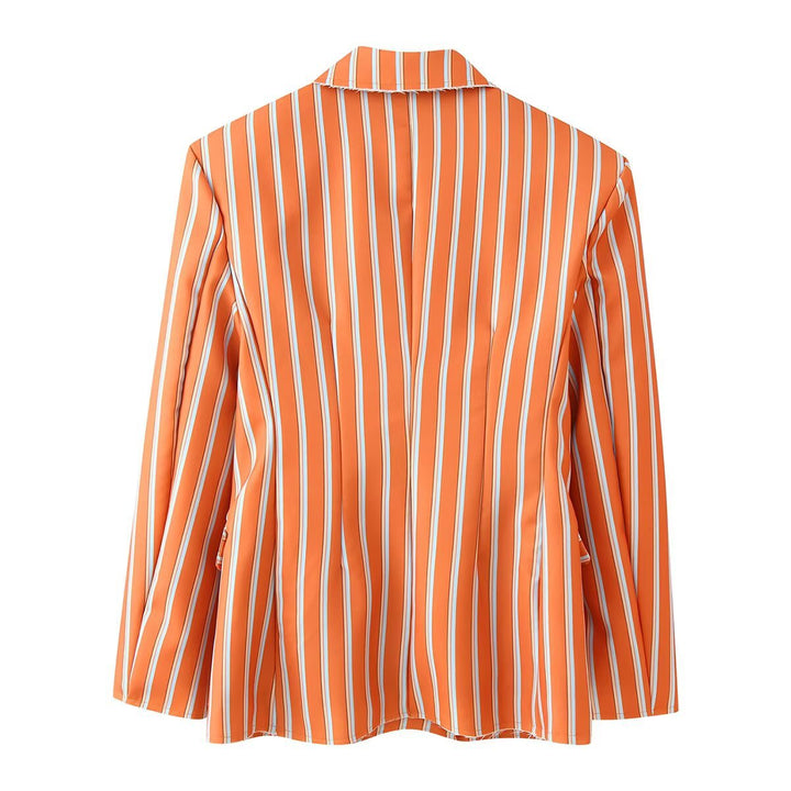 Damen Doppelreihiger Streifenblazer mit markantem Revers und Pattentaschen Echo Archiv