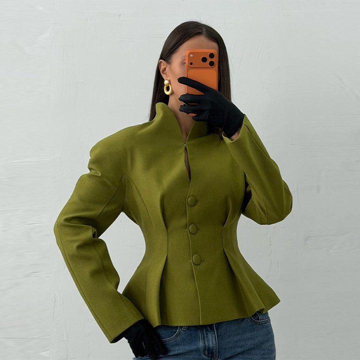 Damen Taillierte kragenlose Blazerjacke mit verdeckter Knopfleiste und figurnahen Abnähern Echo Archiv