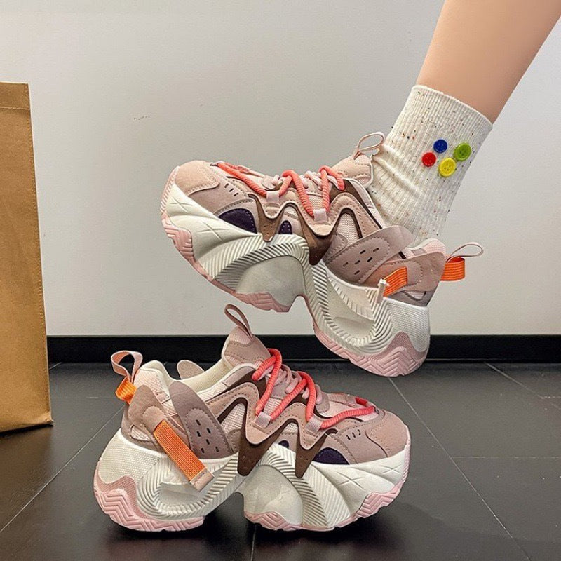 Damen Sportliche Chunky Sneakers mit trendiger Silhouette und bequemer Dämpfung Echo Archiv