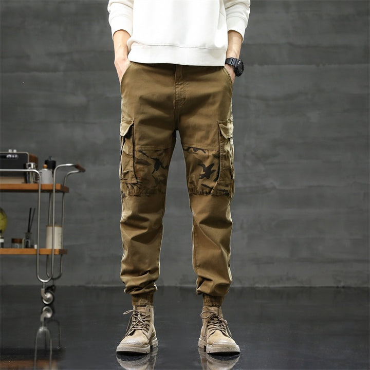 Herren Cargo-Jogginghose mit Camouflage-Knieeinsatz & elastischen Bündchen Echoarchiv