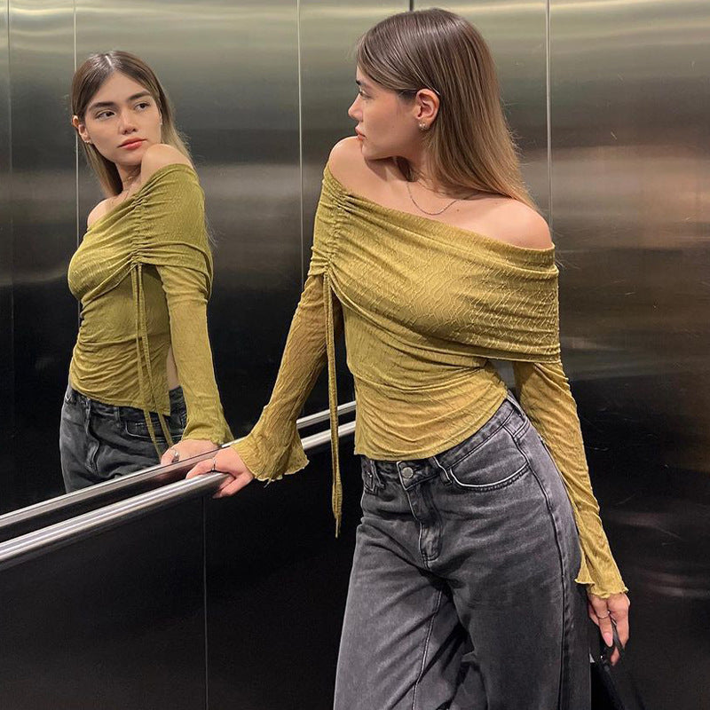 Damen Off-Shoulder Oberteil mit zarten Rüschendetails Echo Archiv