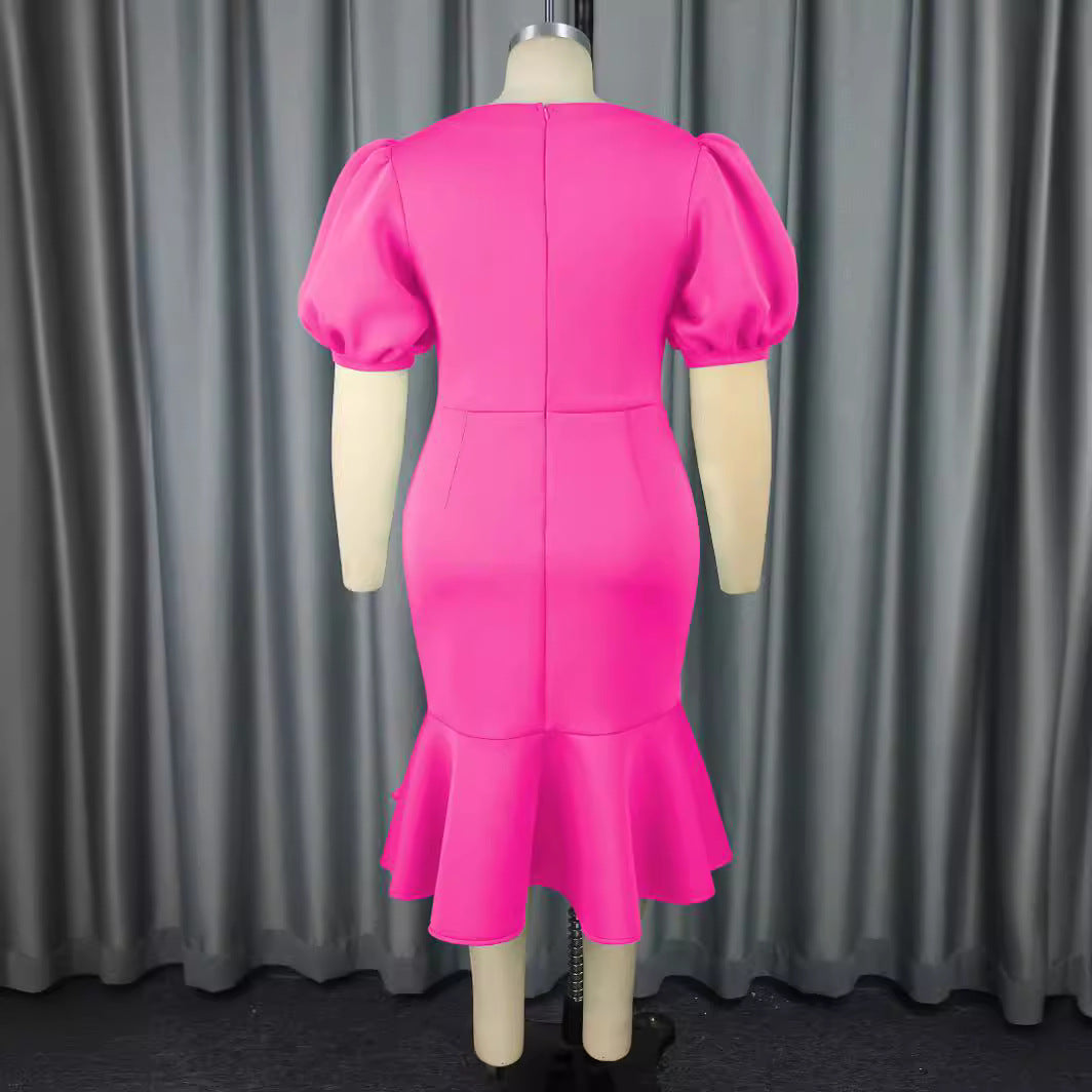 Damen figurbetontes Kleid mit voluminösen Puffärmeln und elegantem Rüschenabschluss Echo Archiv