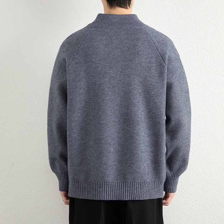 Herren modischer Pullover mit halbem Reißverschluss und sportlichen Einsätzen Echoarchiv