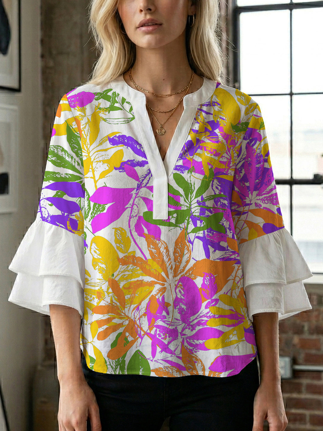 Damen Blusenshirt mit voluminösen Ärmeln und floralem Muster Echo Archiv