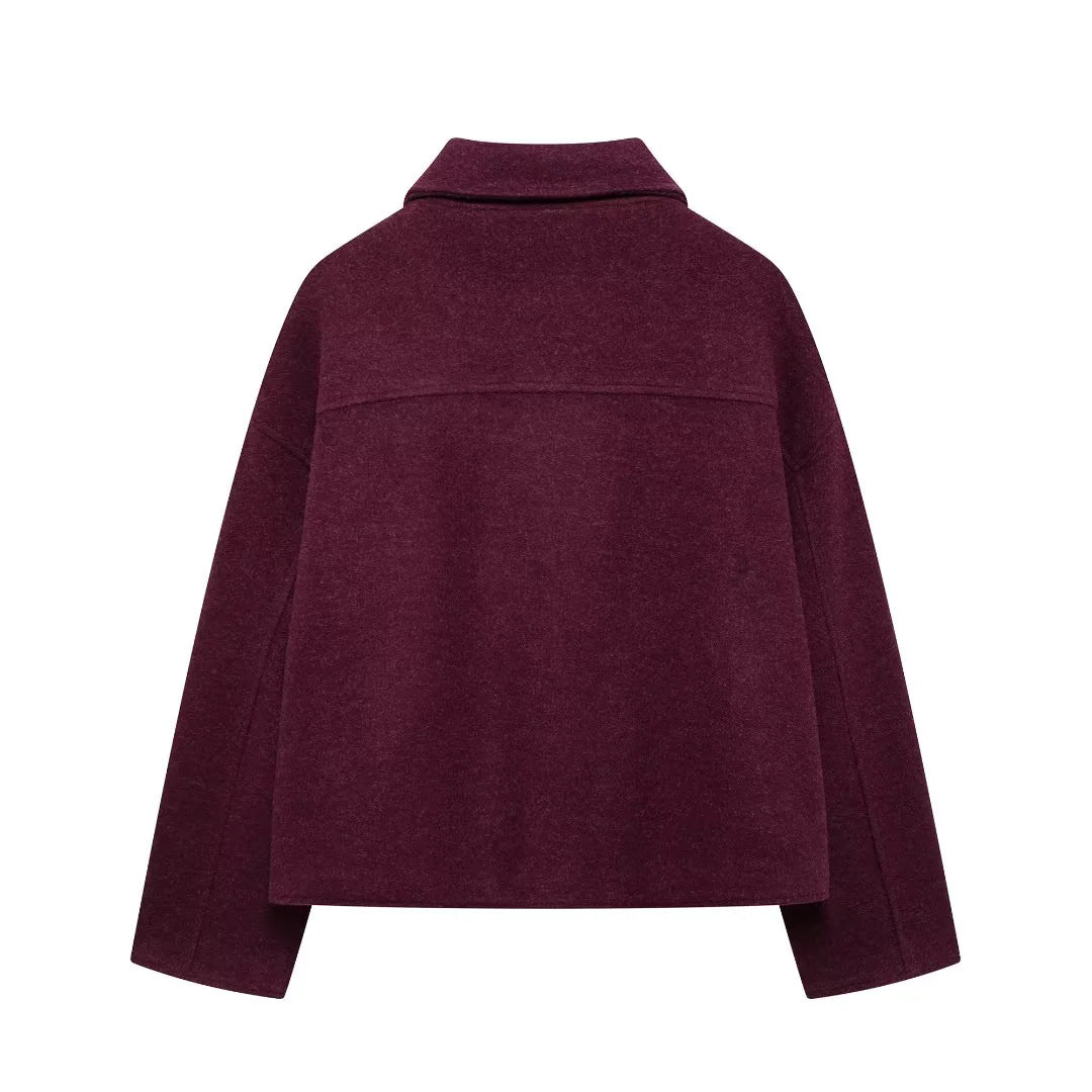 Damen kastige Kurzjacke mit durchgehendem Reißverschluss, aufgesetzten Klappentaschen und Hemdkragen – Célinea