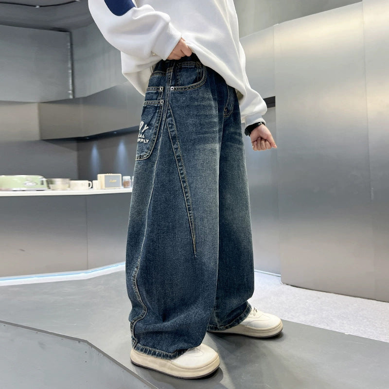 Unisex weite Denim Hose mit kreativen Gestaltungselementen Echo Archiv
