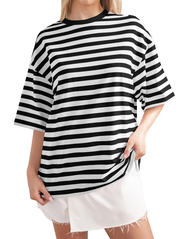 Damen Lässiges Oversized T-Shirt mit breiten Streifen Echoarchiv