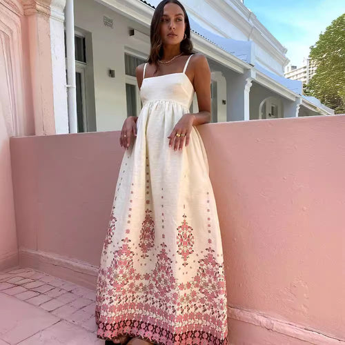 Damen Maxikleid mit exklusivem floralem Stickdesign und zarten Trägern Echo Archiv