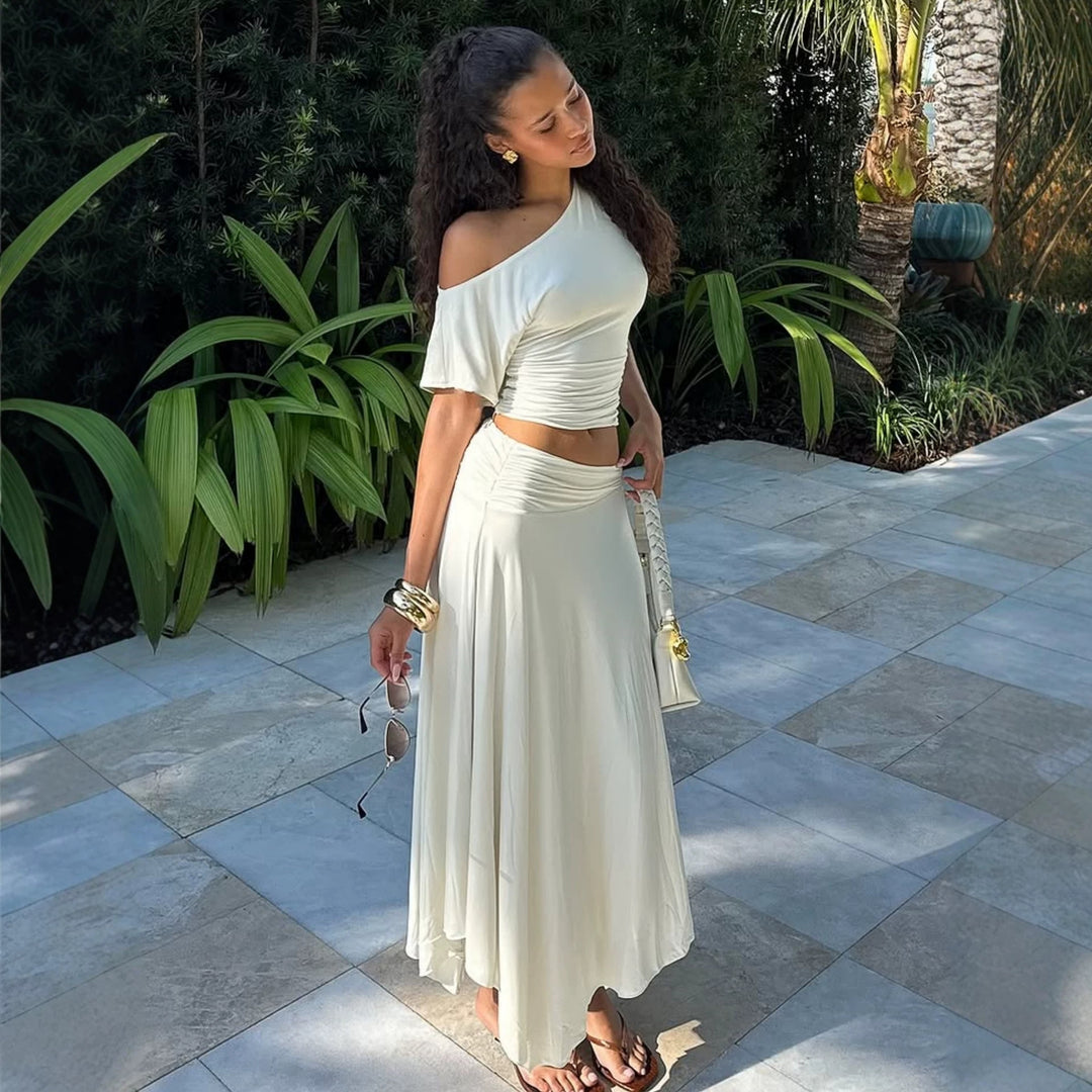 Damen Elegantes Maxikleid mit asymmetrischem Design und Raffung Echo Archiv