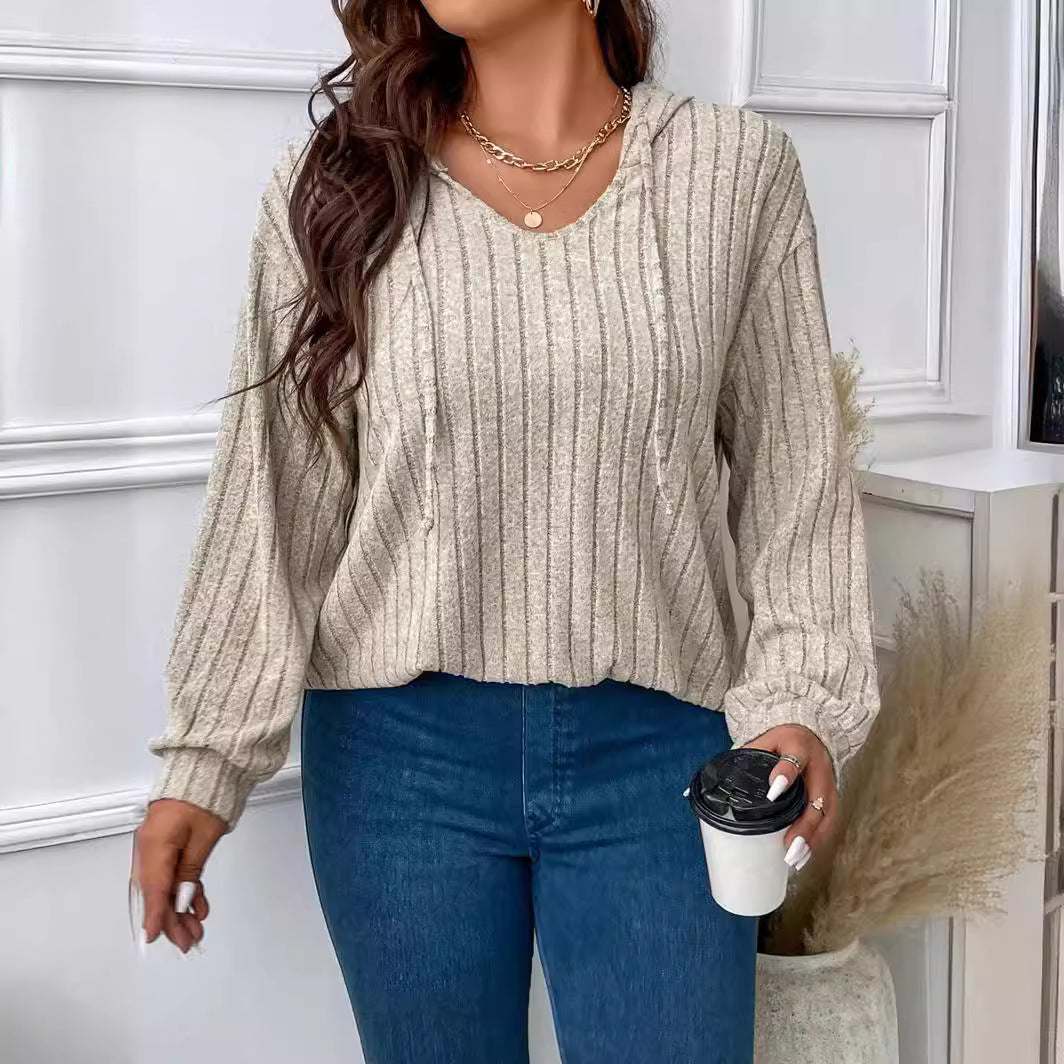 Damen nan gerippter Kapuzenpullover aus Feinstrick mit V-Ausschnitt Echo Archiv
