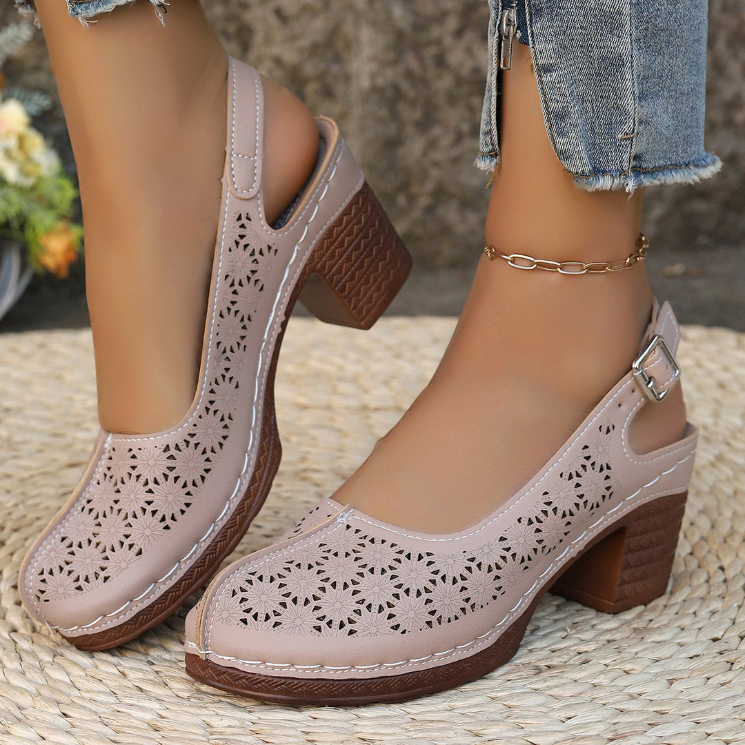 Damen  elegante Slingback-Pumps mit floralem Laser-Cut, gepolsterter Komfortinnensohle und stabilem Blockabsatz Echo Archiv