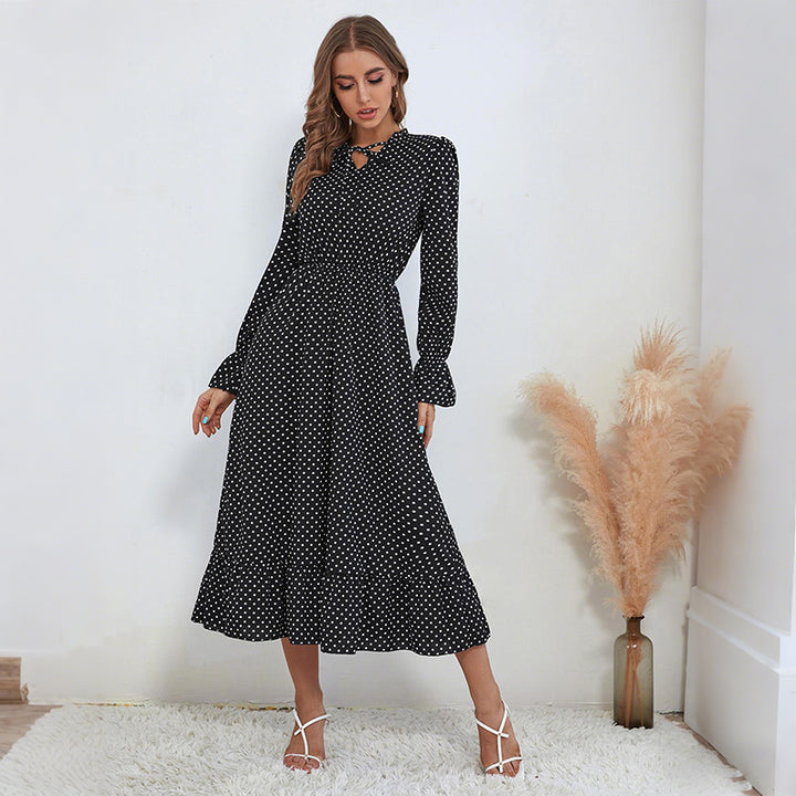 Damen Polka‑Dot Midikleid mit Schlüsselloch‑Detail, Smok‑Taille und Volantsaum – Élara