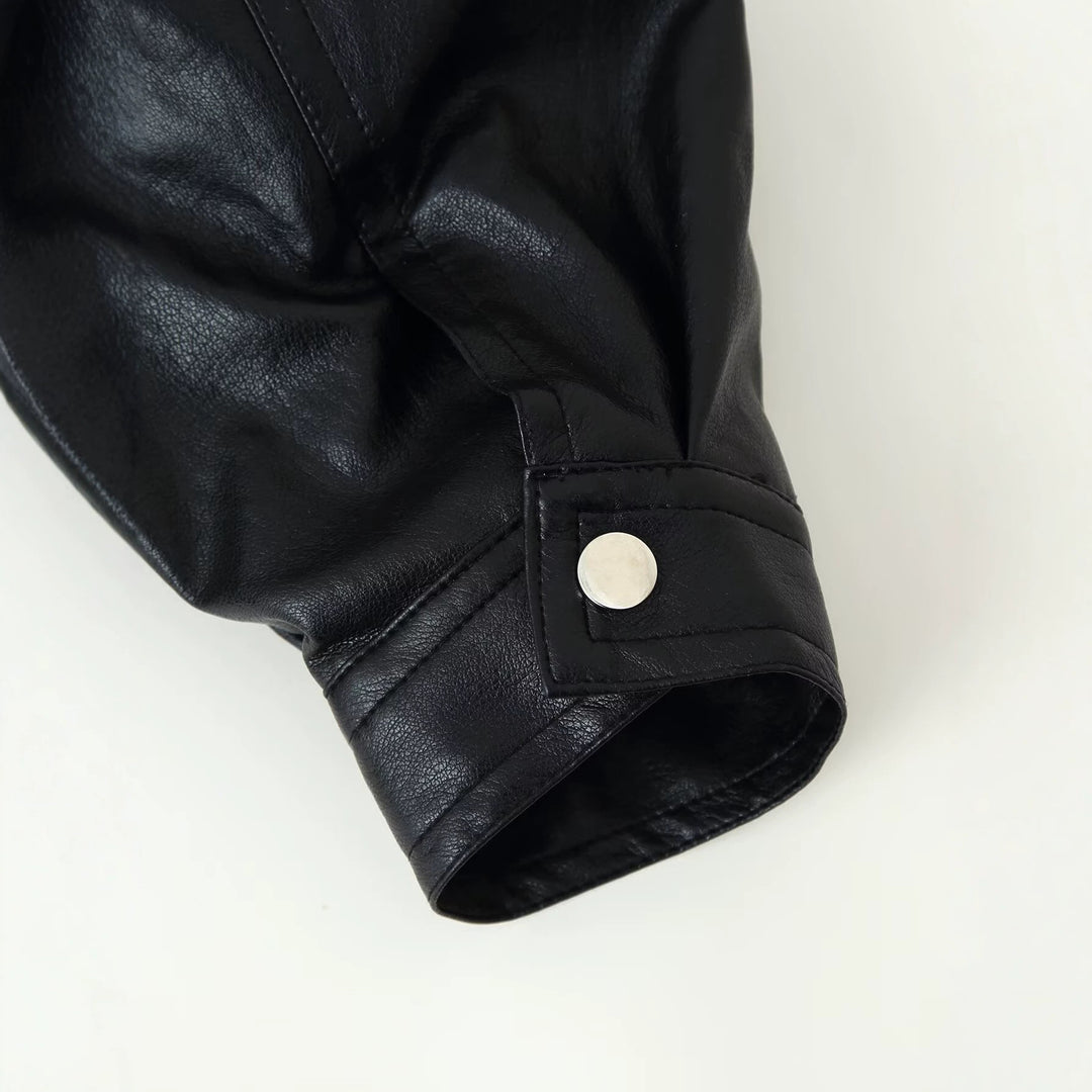 Damen Cropped Blouson in Glattlederoptik mit Rundhalsausschnitt und elastischem Saum Echoarchiv