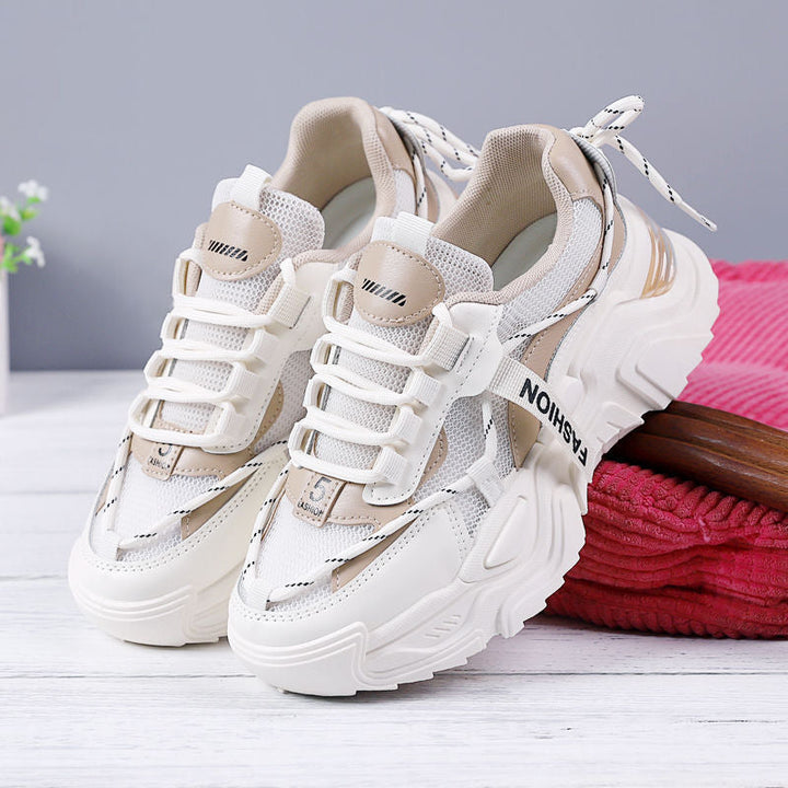 Damen Sportliche Sneakers mit atmungsaktiver Mesh-Oberfläche und stark gedämpfter Sohle Echo Archiv