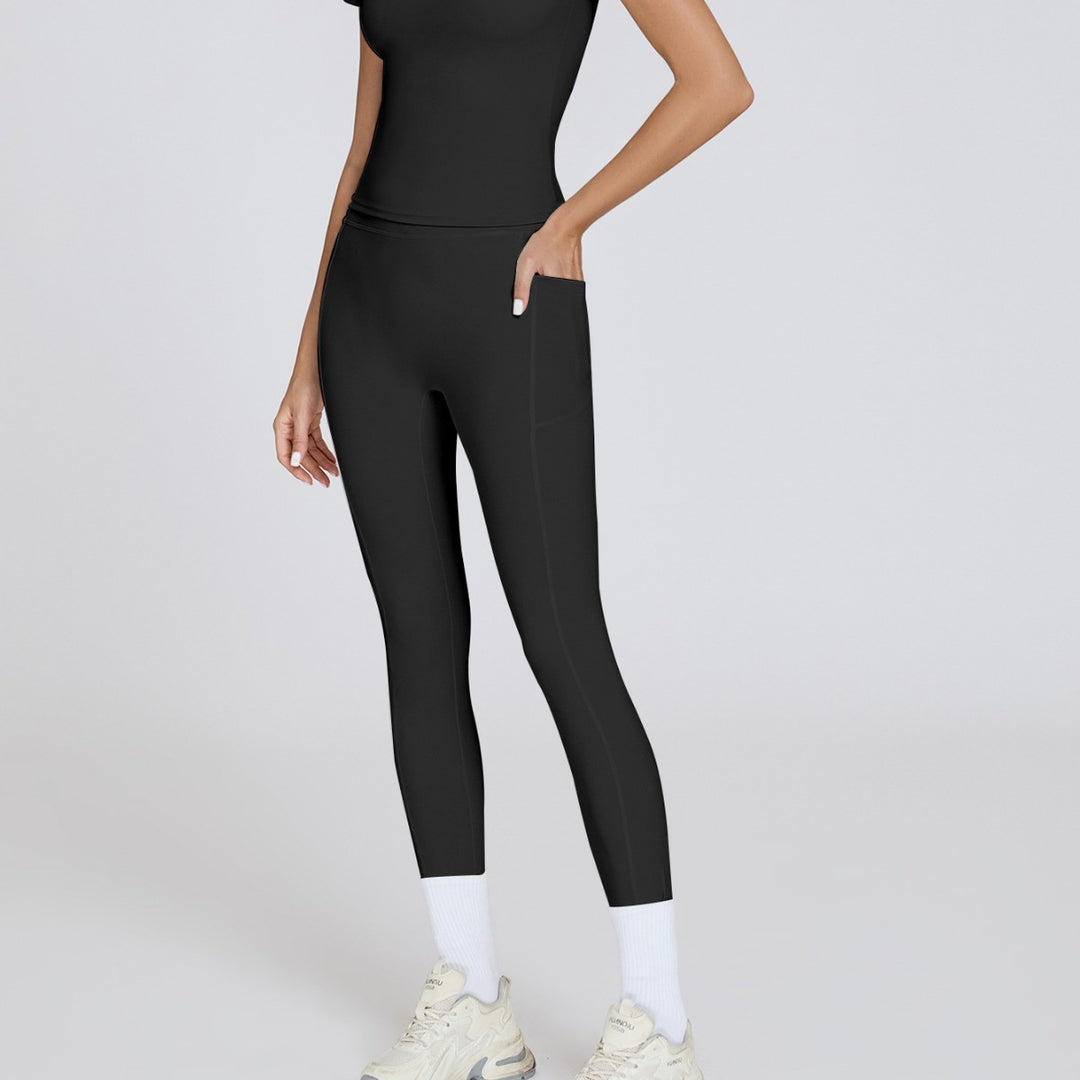 Damen Sportliche Leggings mit elastischem Rippmaterial und ausgestellten Säumen Echo Archiv