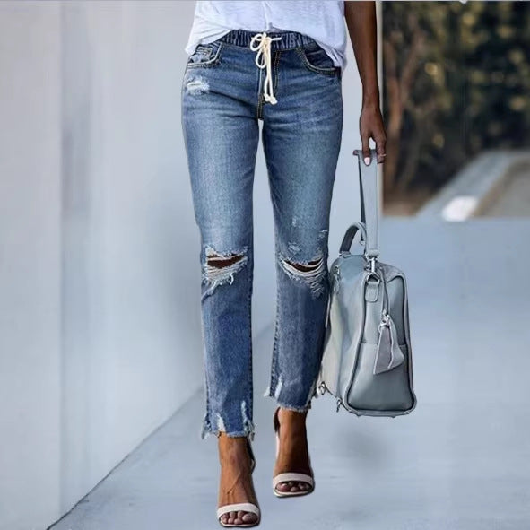Damen Cropped-Denim-Jeans mit Tunnelzugbund, Destroyed-Kniepartien und rohem Saum Echo Archiv