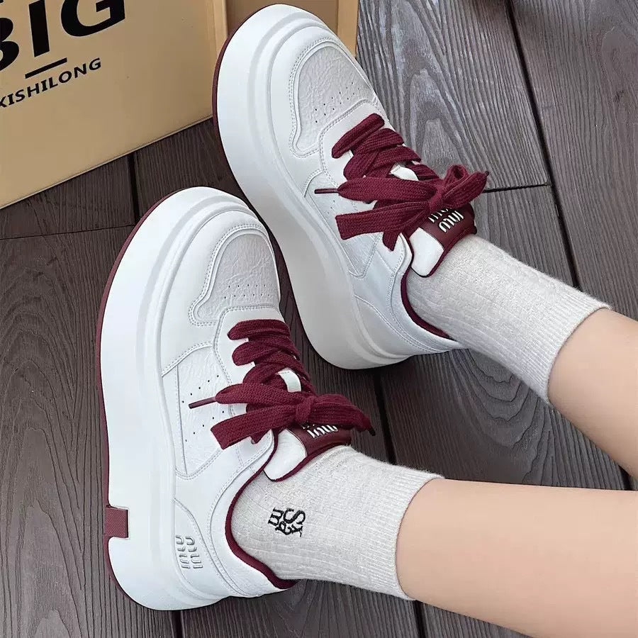 Damen Chunky Sneaker mit hoher Plattform und atmungsaktiver Obermaterialstruktur Echo Archiv