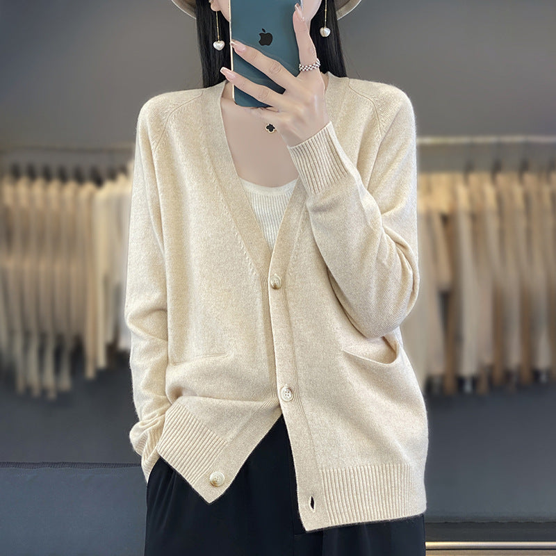 Damen Lässiger Feinstrick-Cardigan mit V‑Ausschnitt, Eingrifftaschen und breitem Rippbund Echoarchiv