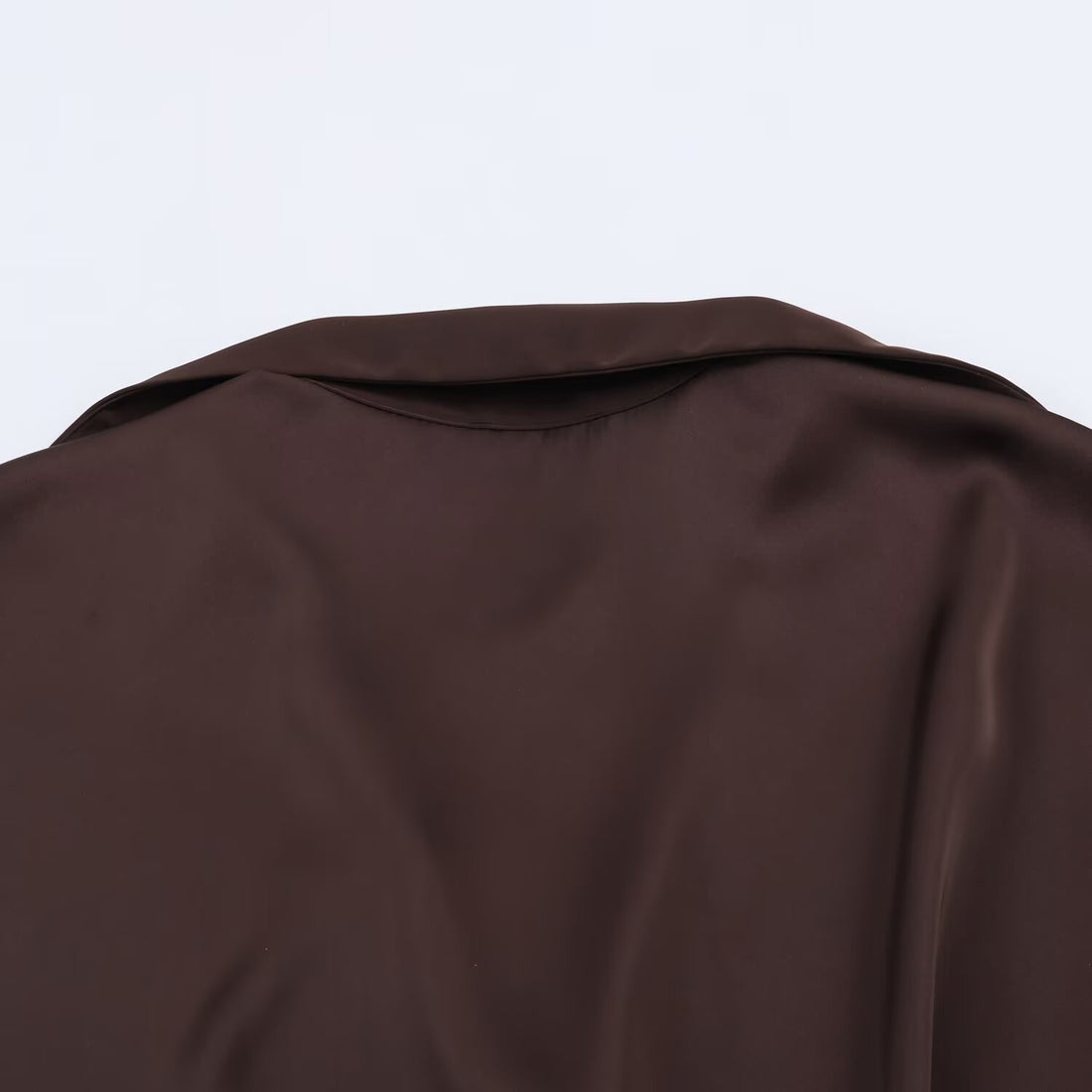 Damen Seidenähnliche Oversize-Hemdjacke mit Tunnelzugtaillierung und breiten Manschetten Echoarchiv