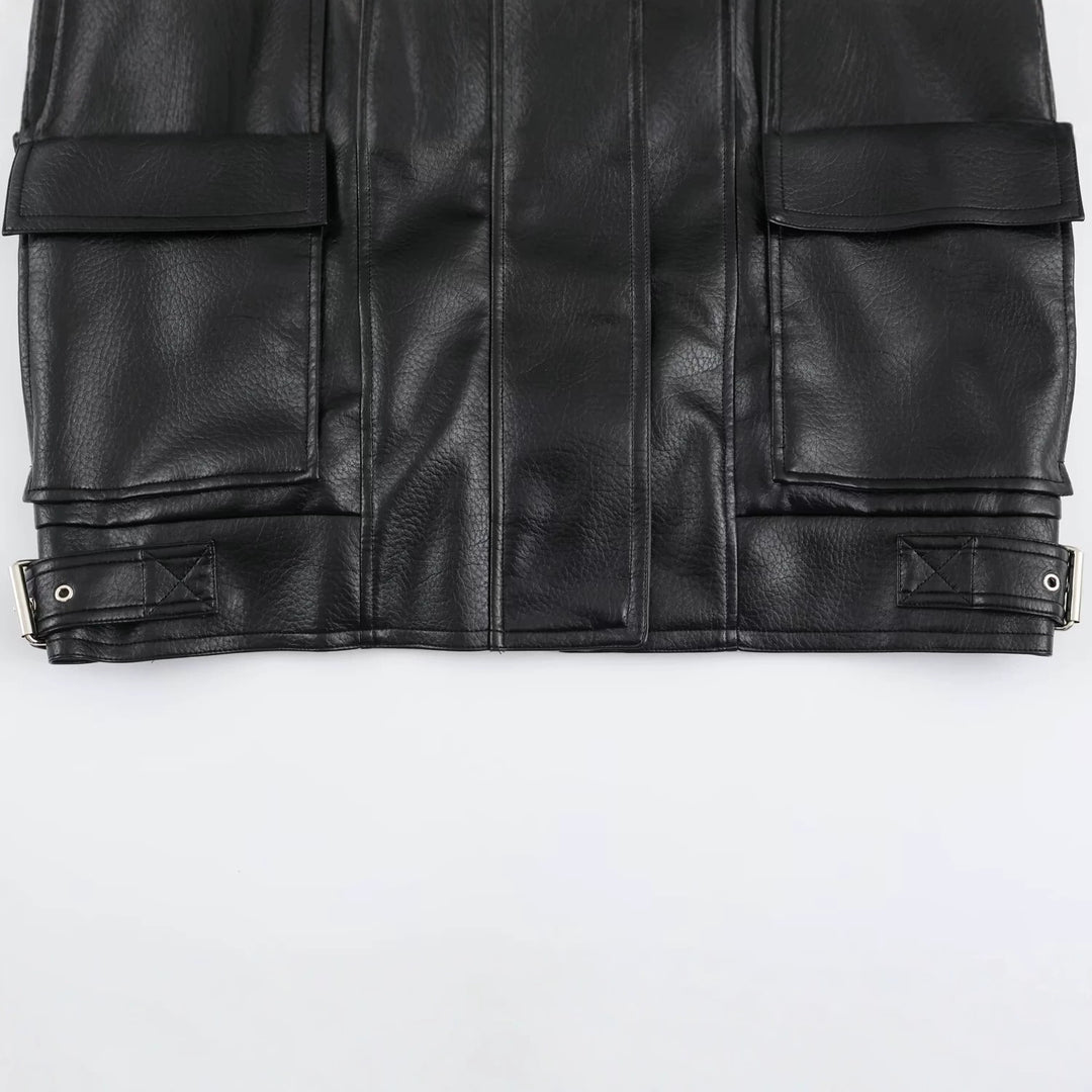 Damen Oversize Kunstlederjacke mit hohem Stehkragen, aufgesetzten Taschen und verstellbaren Schnallen Echo Archiv