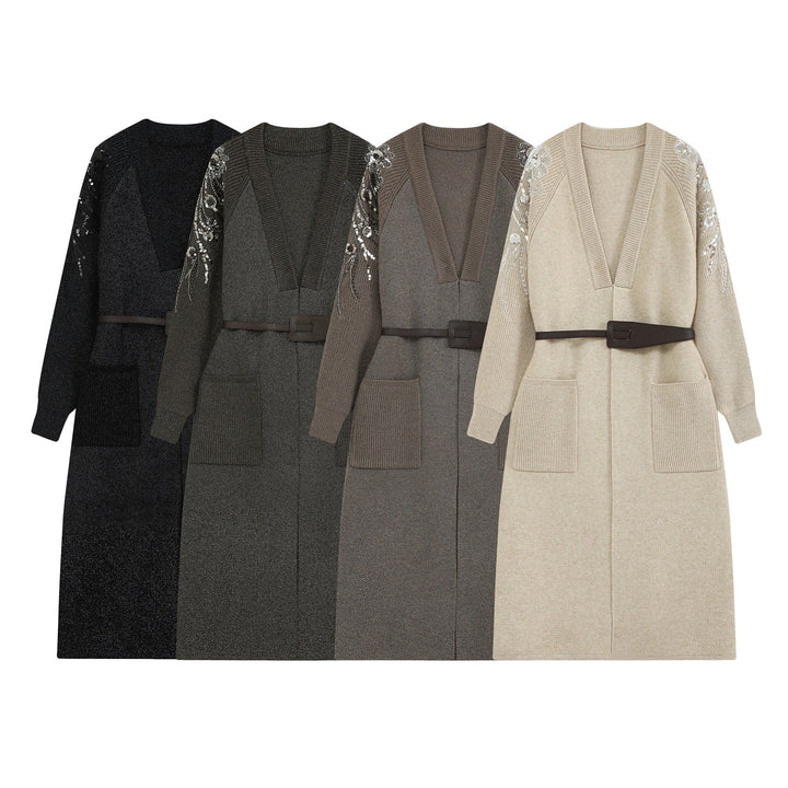 Damen Lange Strickjacke mit Gürtel, tiefem V‑Ausschnitt und bestickten Paillettenärmeln Echo Archiv
