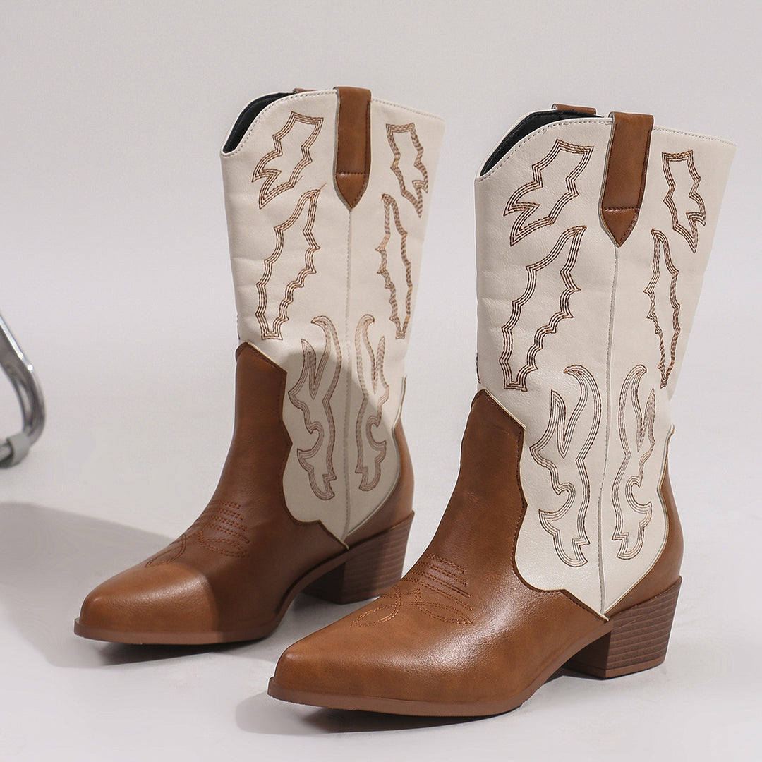 Damen nan Cowboystiefel im Westernstil mit mittelhohem Blockabsatz spitzer Zehenkappe und dekorativer Stickerei Echo Archiv