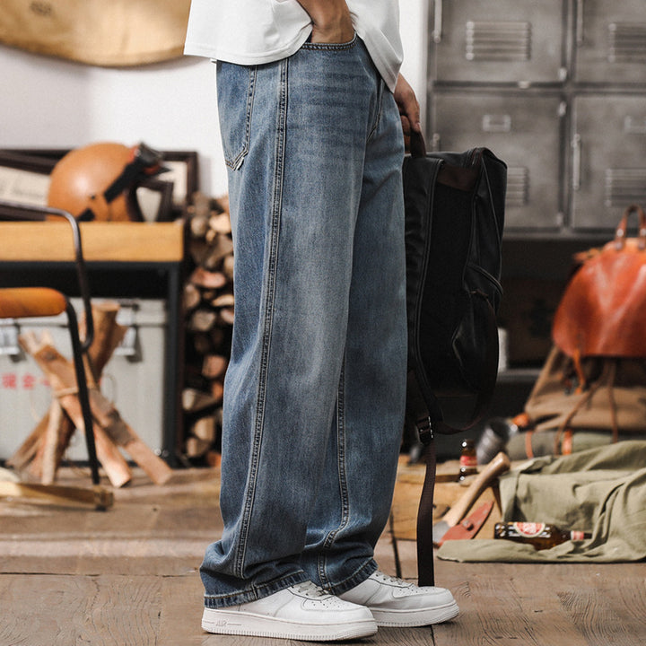 Herren Lockere Straight‑Leg Denim‑Jeans mit leichter Used‑Waschung und tiefem Schritt Echoarchiv