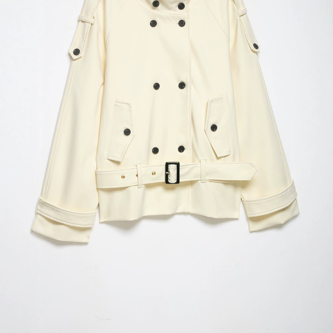 Damen Kurzjacke im Trenchcoat-Stil mit Doppelreiher und Taillengürtel Echo Archiv
