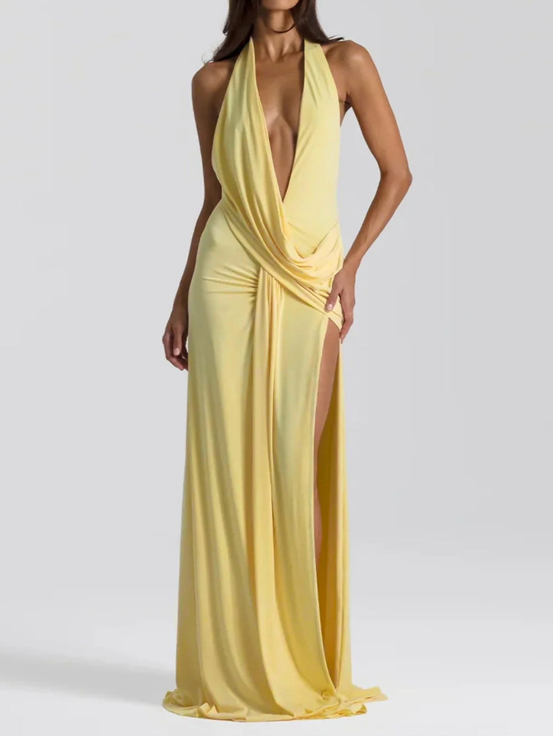 Damen Elegantes Abendkleid mit tiefem Ausschnitt und seitlichem Schlitz Echo Archiv