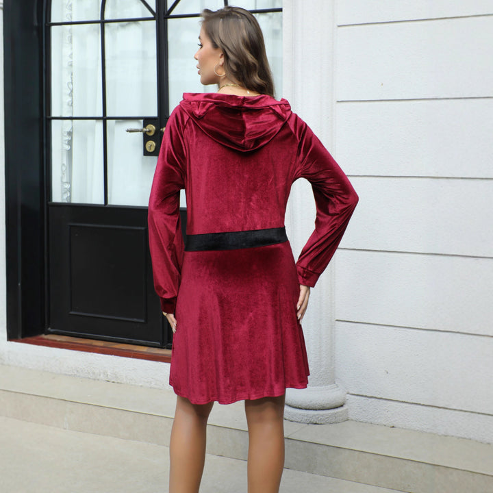 Damen Samt-Kapuzenkleid mit Reißverschluss, Taillengürtel & Katzenohren Echoarchiv